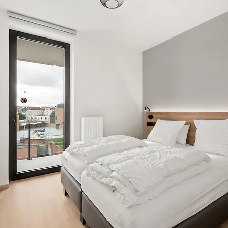 Maple Leaf - 03.02 + Garage Apartment Blankenberge