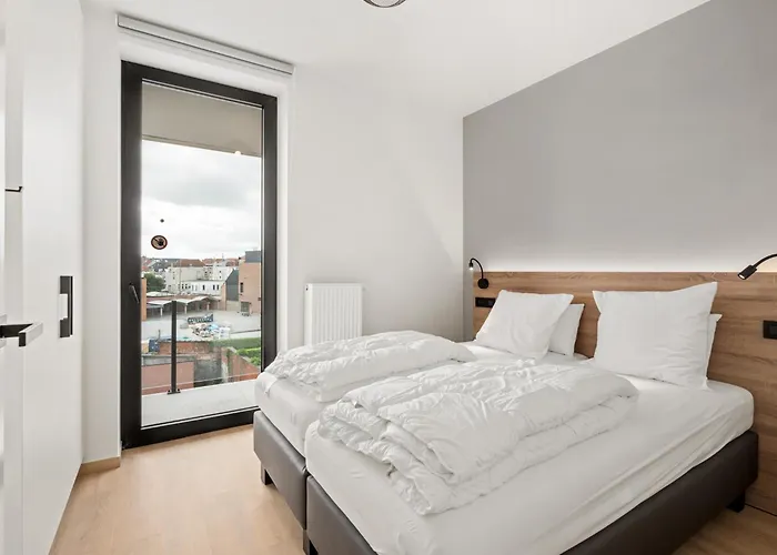 Maple Leaf - 03.02 + Garage Apartment Blankenberge