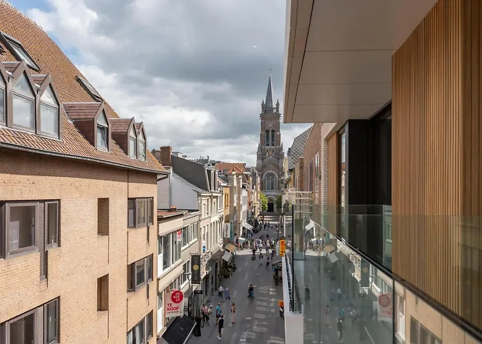 Maple Leaf - 03.02 + Garage Apartment Blankenberge